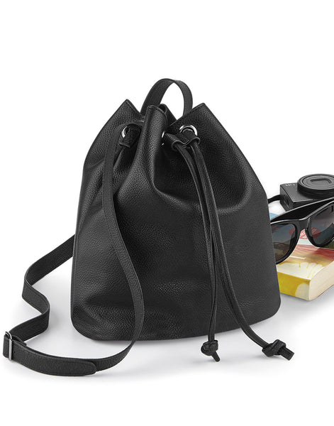QD886 Quadra NuHide™ Bucket Bag