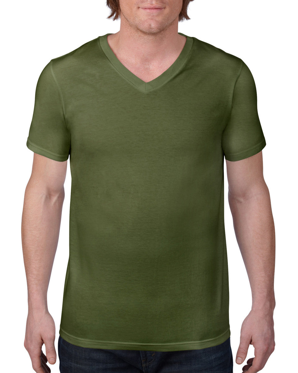982 Anvil Adult Lightweight V-Neck Tee – AP Workwear